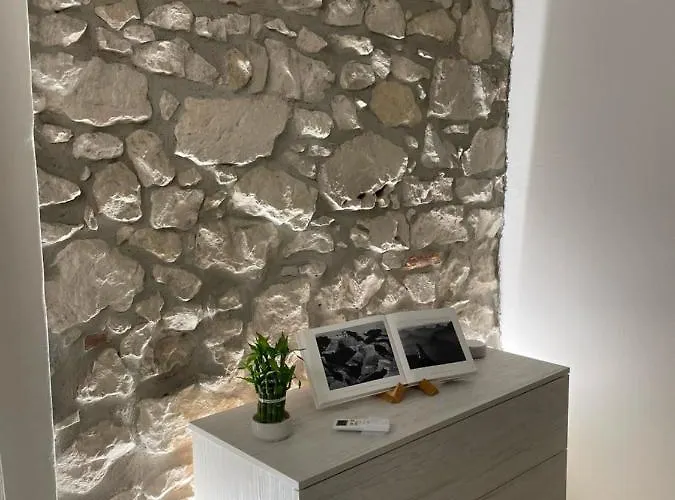 Apartamento Faccio17 *